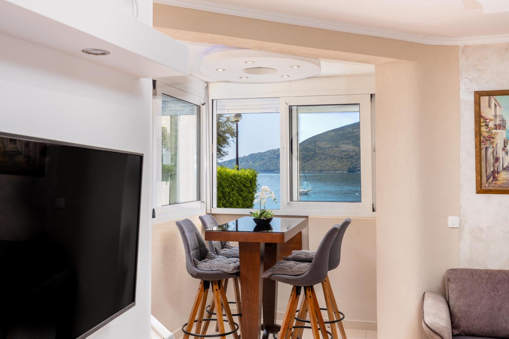 Apartment Dar & Mar Herceg Novi Buitenkant foto
