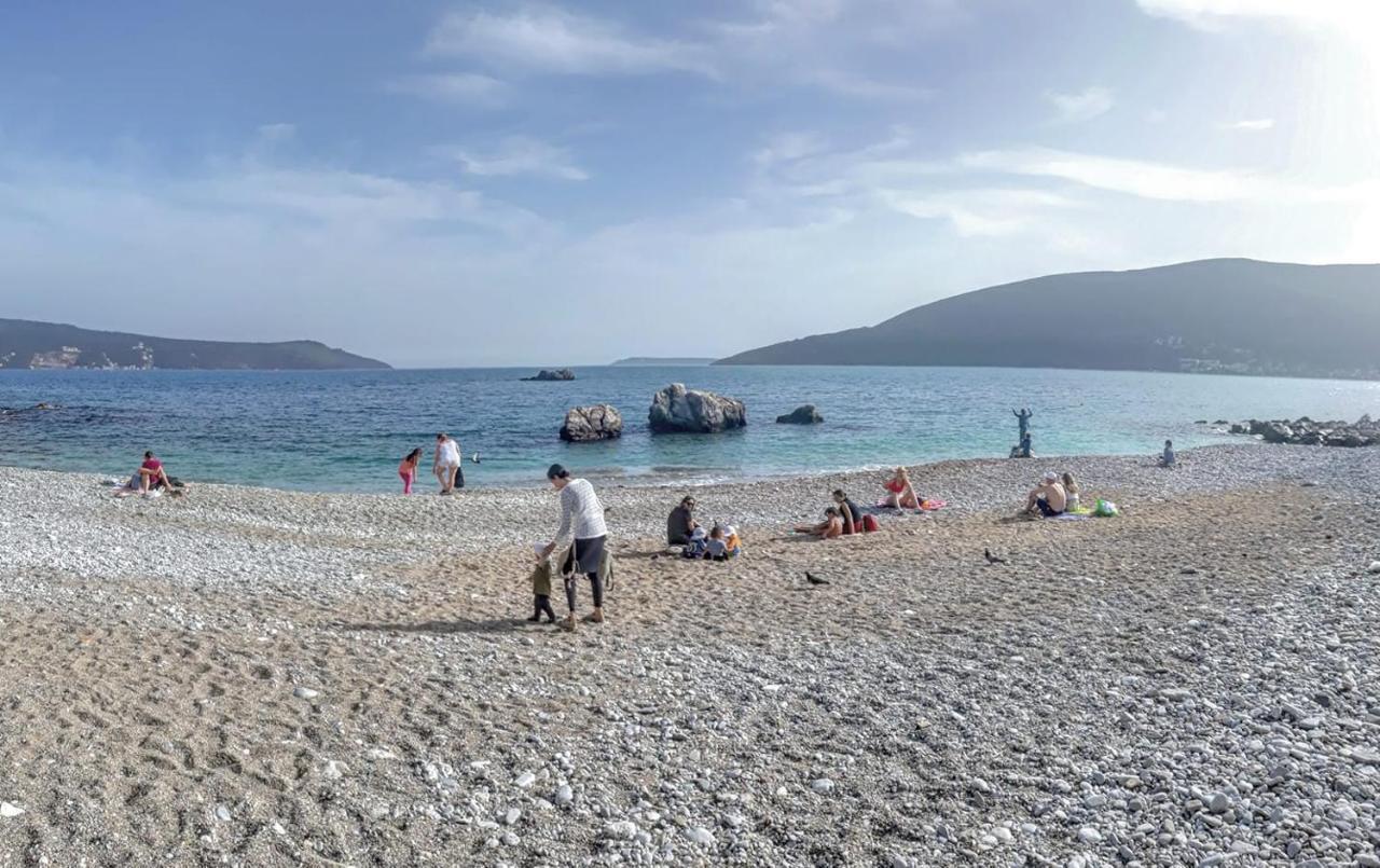 Apartment Dar & Mar Herceg Novi Buitenkant foto