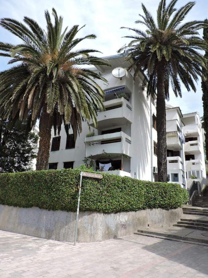 Apartment Dar & Mar Herceg Novi Buitenkant foto